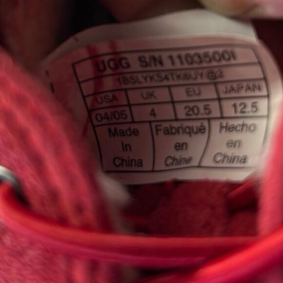 UGG “Baby Neumel” Toddler Boots Size 4/5 12-18mnths - Picture 6 of 12